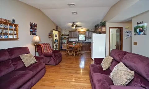 34 Ocean Ave, Warwick, RI 02889 photo 7