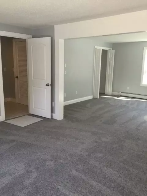 1069 Reynolds Rd, Glocester, RI 02814 photo 16
