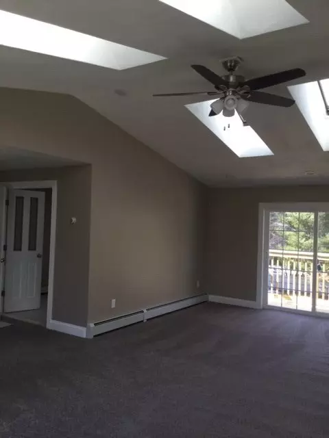 1069 Reynolds Rd, Glocester, RI 02814 photo 12