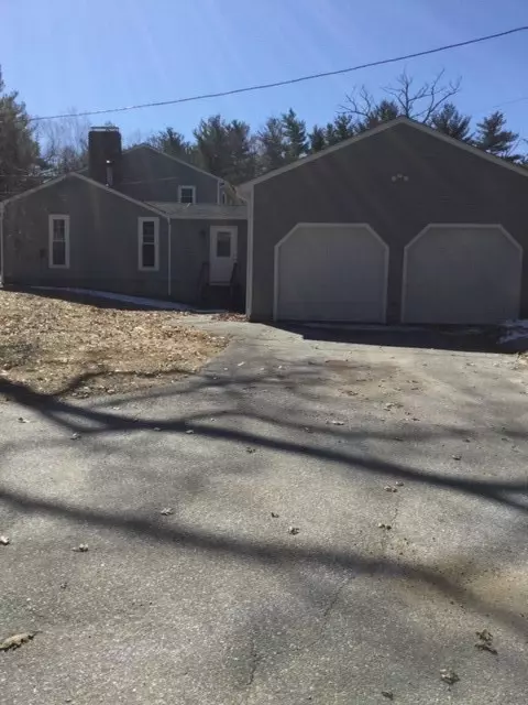 1069 Reynolds Rd, Glocester, RI 02814 photo 3