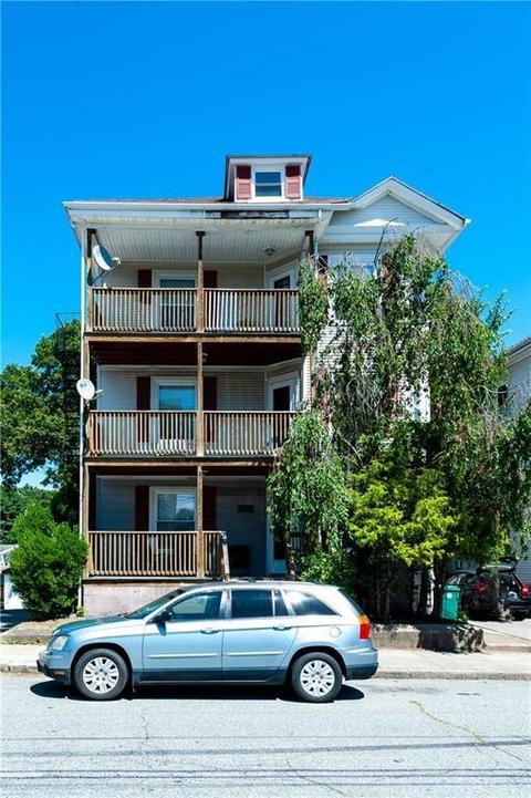 61 Cote Ave, Woonsocket, RI 02895 photo 2