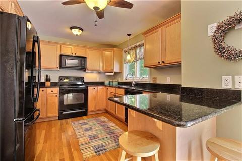 99 Old Post Rd, Westerly, RI 02891 photo 3