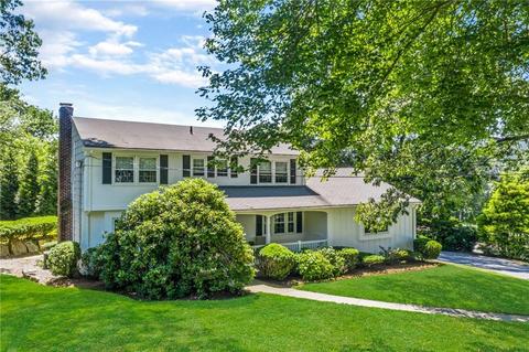 42 Stubtoe Dr, Warwick, RI 02886 photo 28