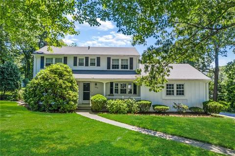 42 Stubtoe Dr, Warwick, RI 02886 photo 1