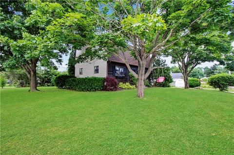 7 Miner St, Westerly, RI 02891 photo 3