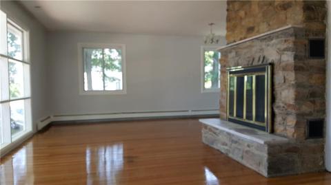 1418 Mendon Rd, Woonsocket, RI 02895 photo 4