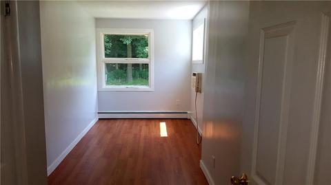 1418 Mendon Rd, Woonsocket, RI 02895 photo 14