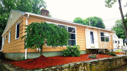 1418 Mendon Rd, Woonsocket, RI 02895 photo 2