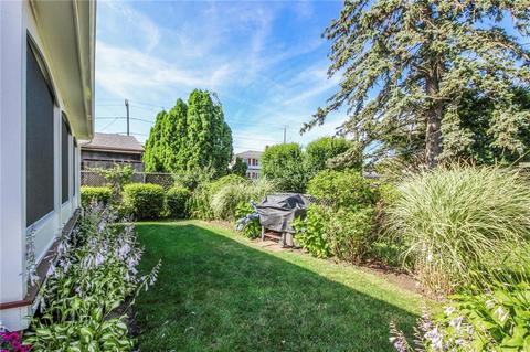 49 Uzzi Ave, Westerly, RI 02891 photo 6
