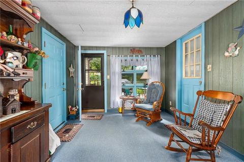 327 Thibeault Ave, Woonsocket, RI 02895 photo 7