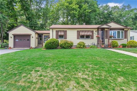 327 Thibeault Ave, Woonsocket, RI 02895 photo 1