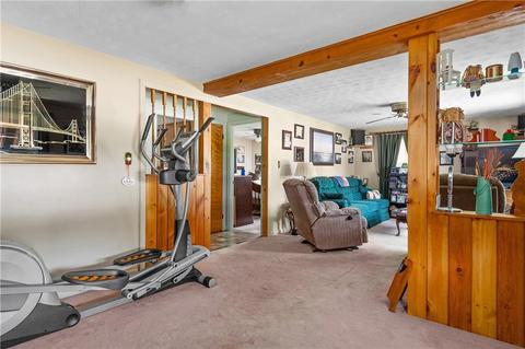 327 Thibeault Ave, Woonsocket, RI 02895 photo 13
