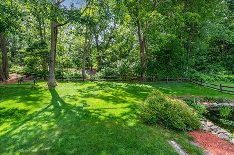 327 Thibeault Ave, Woonsocket, RI 02895 photo 3