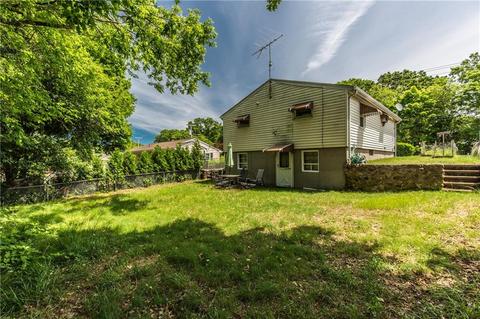 201 Saint Leon Ave, Woonsocket, RI 02895 photo 23