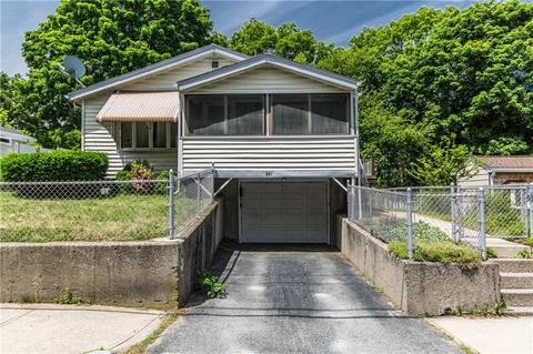 201 Saint Leon Ave, Woonsocket, RI 02895 photo 1