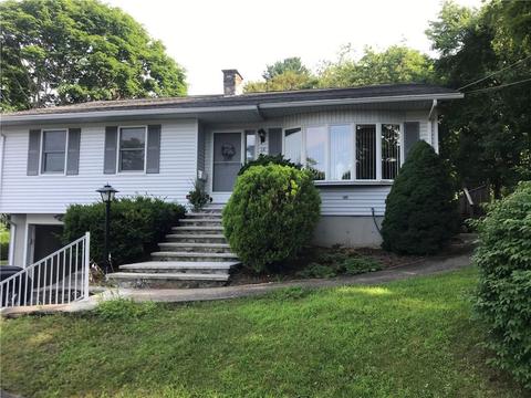 68 State St, Westerly, RI 02891 photo 1