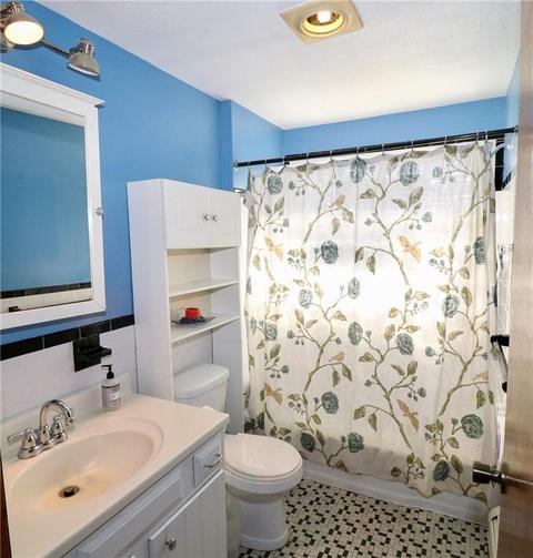 23 Pine Crest Dr, Woonsocket, RI 02895 photo 18