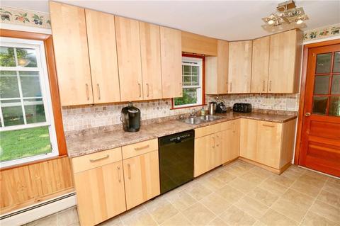 23 Pine Crest Dr, Woonsocket, RI 02895 photo 15