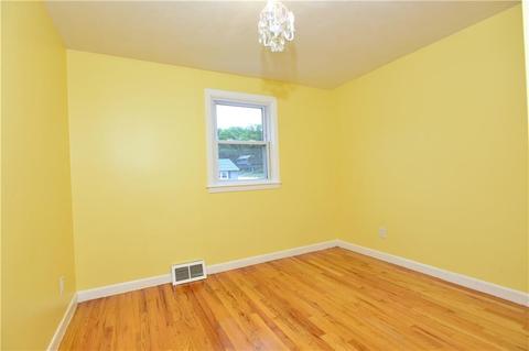 42 Tomahawk Ct, Warwick, RI 02886 photo 14