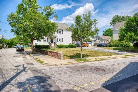 195 Cato St, Woonsocket, RI 02895 photo 7
