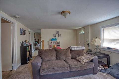 195 Cato St, Woonsocket, RI 02895 photo 31