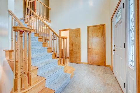 60 Derbyshire Dr, Cranston, RI 02921 photo 16