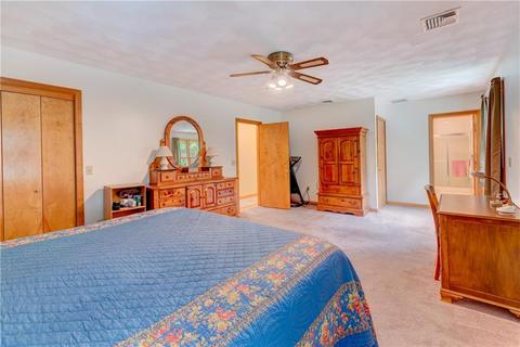 60 Derbyshire Dr, Cranston, RI 02921 photo 21