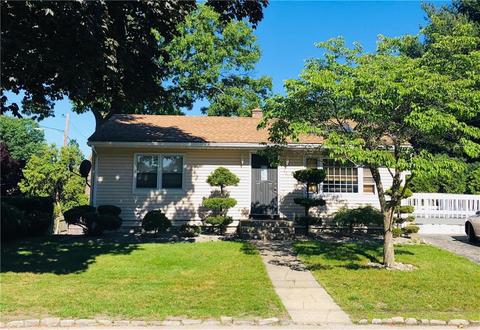 285 E View Ave, Cranston, RI 02920 photo 1