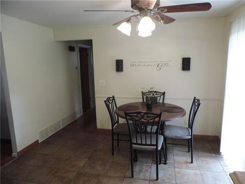 584 Walnut Hill Rd, Woonsocket, RI 02895 photo 6