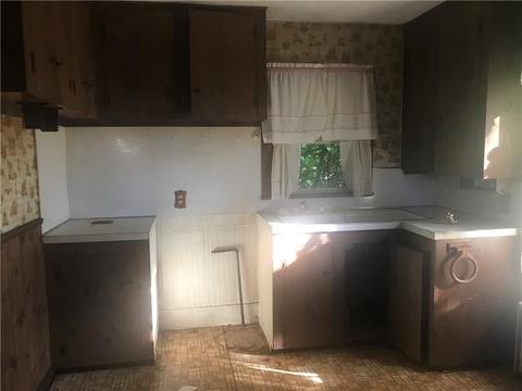 35 Ridge St, Warwick, RI 02889 photo 4