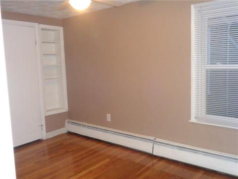 30 Parade Rd, Warwick, RI 02886 photo 16