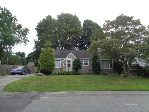 30 Parade Rd, Warwick, RI 02886 photo 1