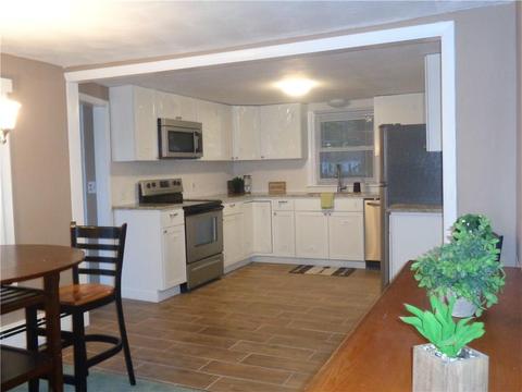 30 Parade Rd, Warwick, RI 02886 photo 9
