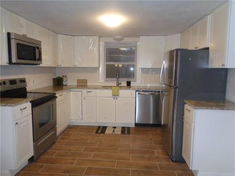 30 Parade Rd, Warwick, RI 02886 photo 10