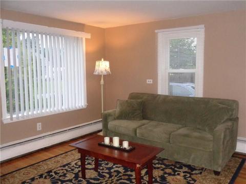 30 Parade Rd, Warwick, RI 02886 photo 7