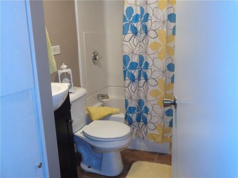 30 Parade Rd, Warwick, RI 02886 photo 15