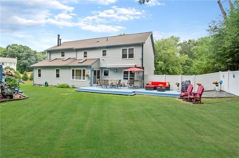 4 Dutchess Dr, Cranston, RI 02920 photo 26