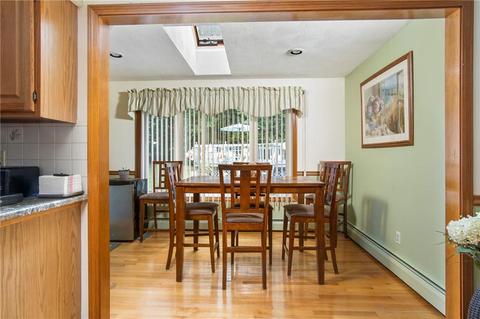 4 Dutchess Dr, Cranston, RI 02920 photo 8