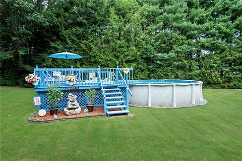 4 Dutchess Dr, Cranston, RI 02920 photo 27