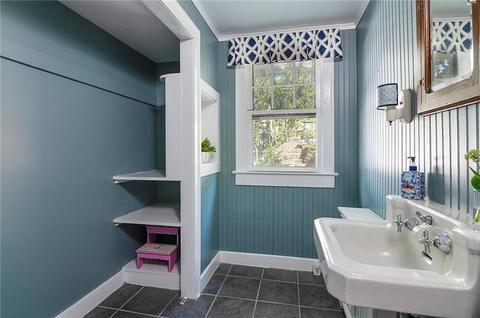 29 Spruce St, Westerly, RI 02891 photo 11