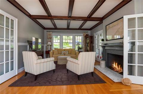 29 Spruce St, Westerly, RI 02891 photo 4