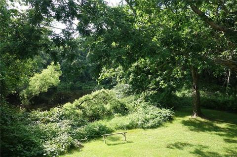 22 Pinoak Dr, Exeter, RI 02822 photo 3