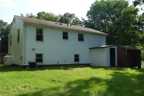 22 Pinoak Dr, Exeter, RI 02822 photo 2