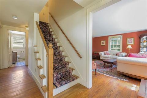 148 Beach St, Westerly, RI 02891 photo 4