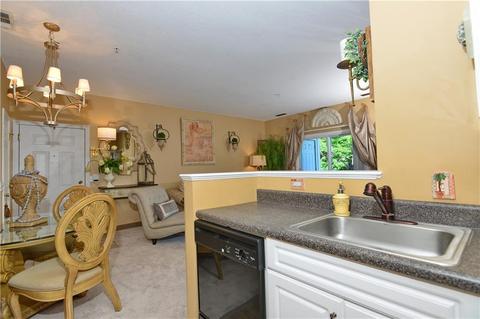78 Mill St #101, Woonsocket, RI 02895 photo 11
