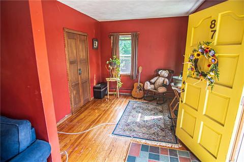 87 Ridgeway Ave, Warwick, RI 02889 photo 3