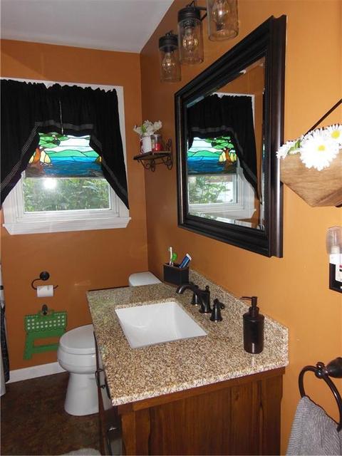 34 Macarthur Rd, Woonsocket, RI 02895 photo 14