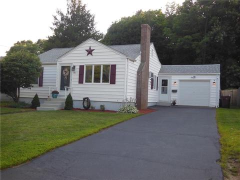 34 Macarthur Rd, Woonsocket, RI 02895 photo 1