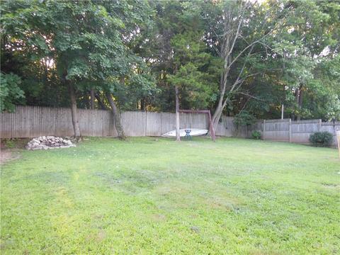 34 Macarthur Rd, Woonsocket, RI 02895 photo 24