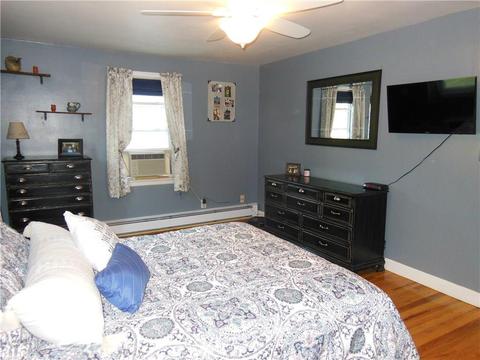 34 Macarthur Rd, Woonsocket, RI 02895 photo 17